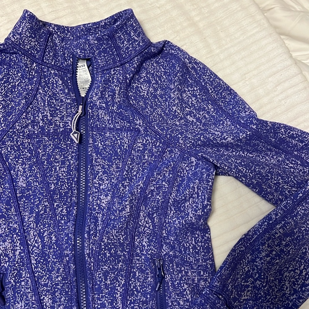 Ivivva Lululemon Heather Purple Girl's Zip Up Jacket Size 10
